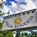 Отель Augusta 3*