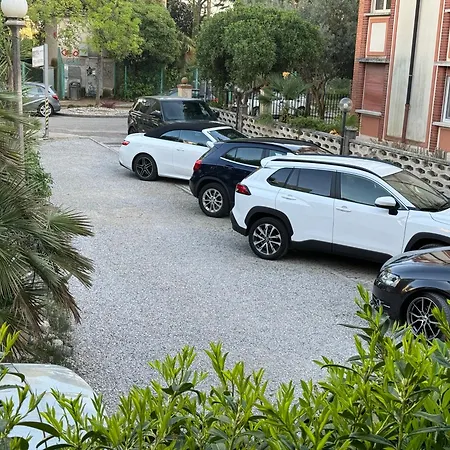 Augusta 3*