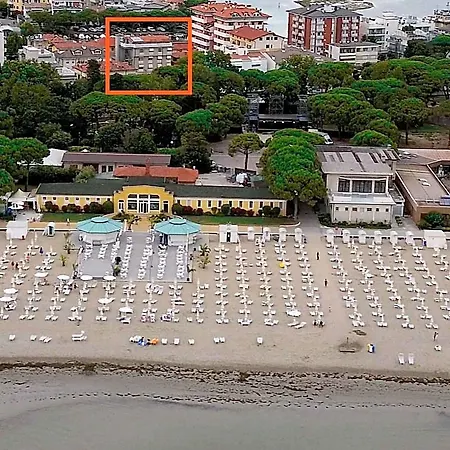 Augusta Ξενοδοχείο 3*