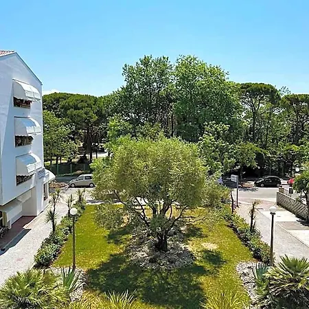 Augusta Отель 3*