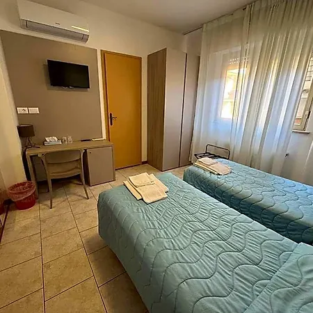 Augusta Hotel 3*
